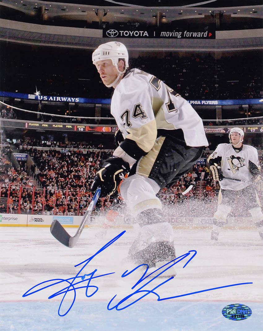 Jay McKee SIGNED 8x10 Photo Poster painting Pittsburgh Penguins PSA/DNA