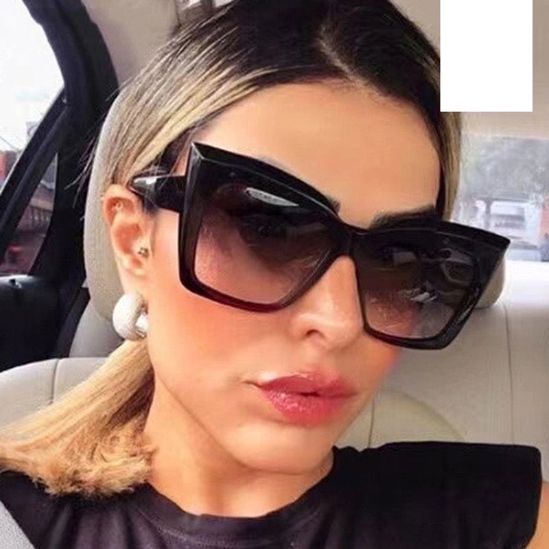 New Cat Eye Large Frame European And American Sunglasses Women’s Personalized Cross-border Sunglasses Trendy Catwalk Retro Ins Glasses