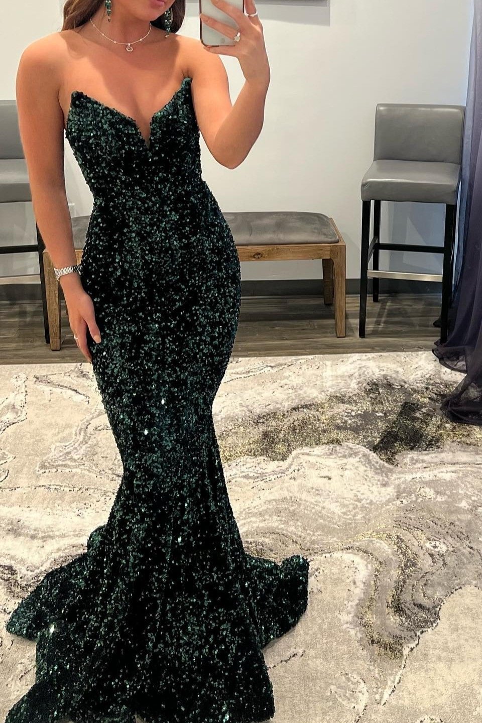 Dark Green V-Neck Long Mermaid Prom Dress With Sequins PD0852