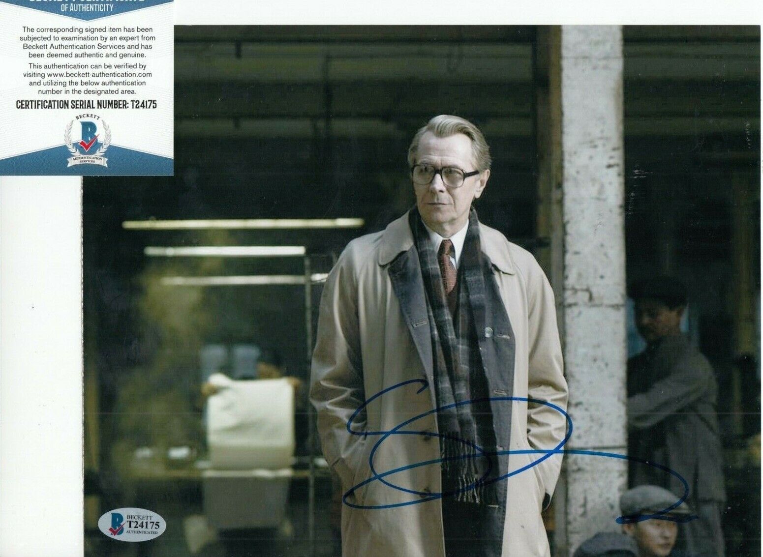 GARY OLDMAN signed (TINKER TAILOR SOLDIER SPY) auto 8X10 Photo Poster painting BAS BECKETT #2