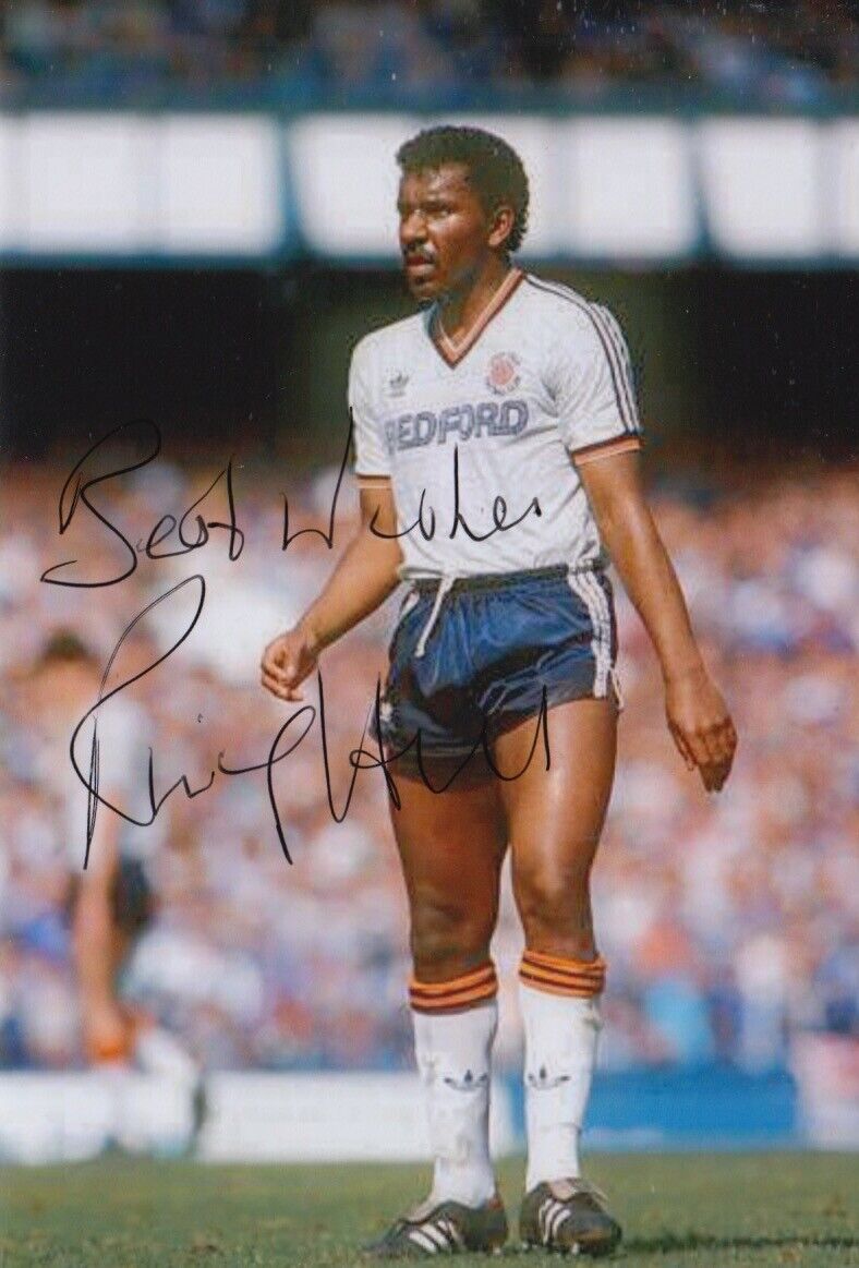 RICKY HILL HAND SIGNED 6X4 Photo Poster painting LUTON TOWN FOOTBALL AUTOGRAPH 2