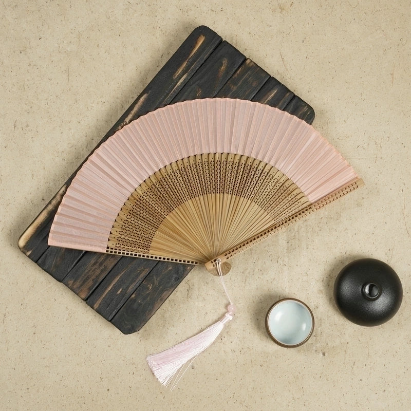 21cm Bamboo Silk Fan Women’s Archaic Folding Fan Tassel 6-inch Scenic Spot Travel Photo Fan