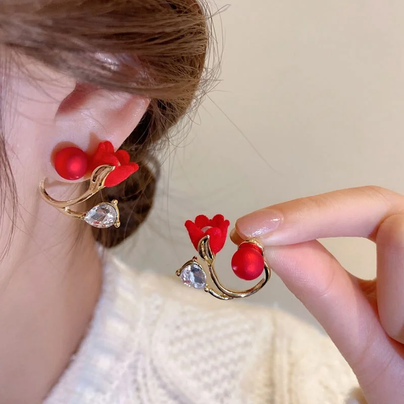 Tulips Pearl Elegant Earring