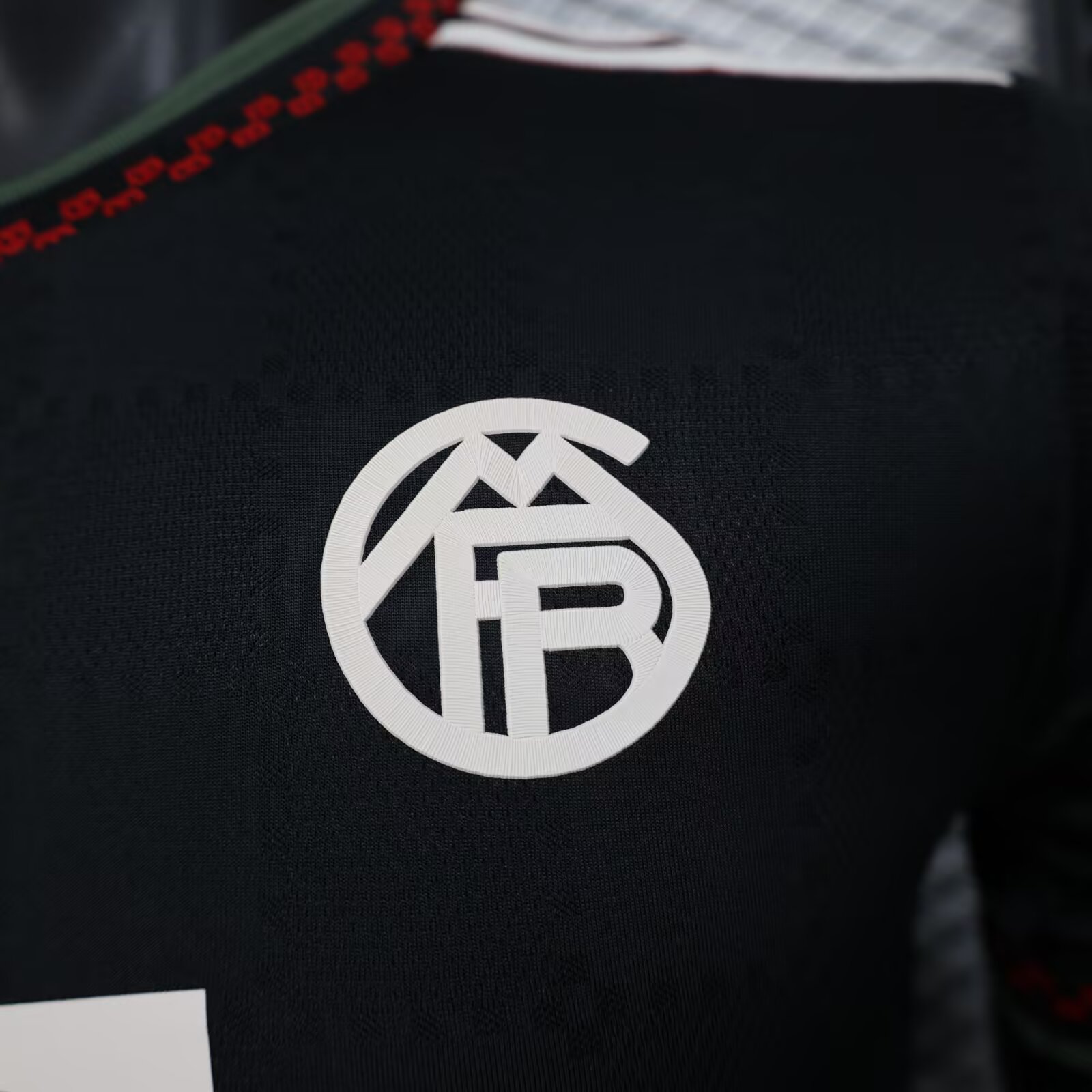 25/26 Bayern Munich Third Away Player Version Men Football T-Shirt Thai Quality