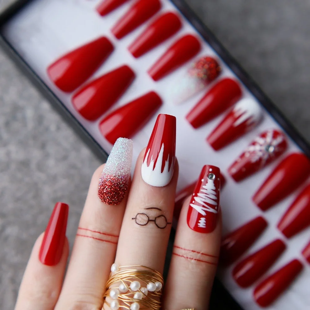 Christmasnails painting Snowflake, Christmas tree, Ombre glitter diamond fasle nails Red Coffin Fake nails Gifts for girlfriends-Nail Inspo