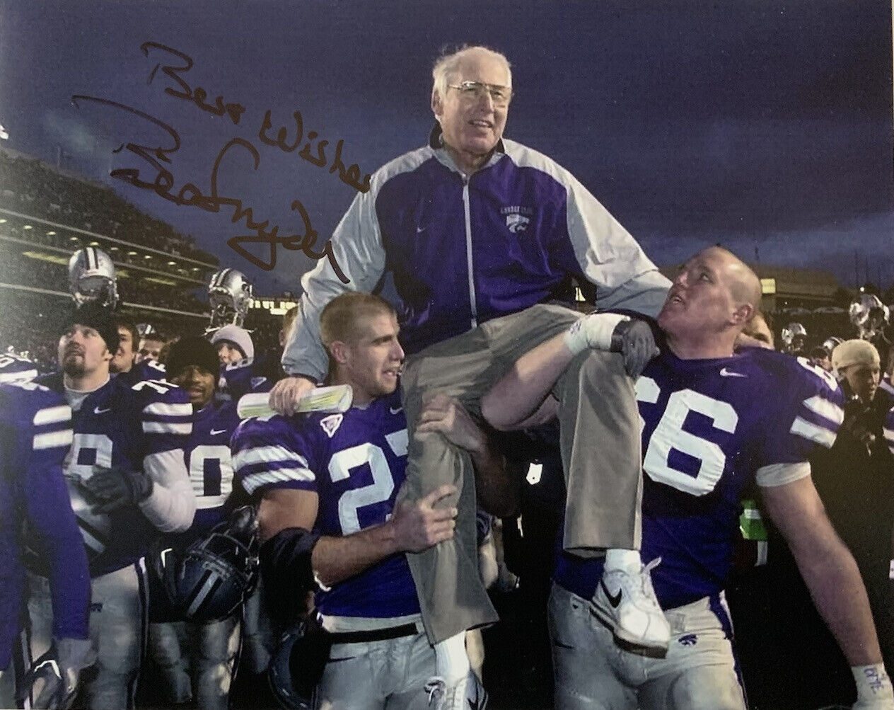 BILL SNYDER SIGNED 8x10 Photo Poster painting KANSAS STATE FOOTBALL HEAD COACH AUTOGRAPH