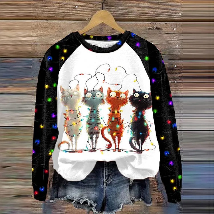 Women's Funny Lights Cats Christmas Printed Sweatshirt
