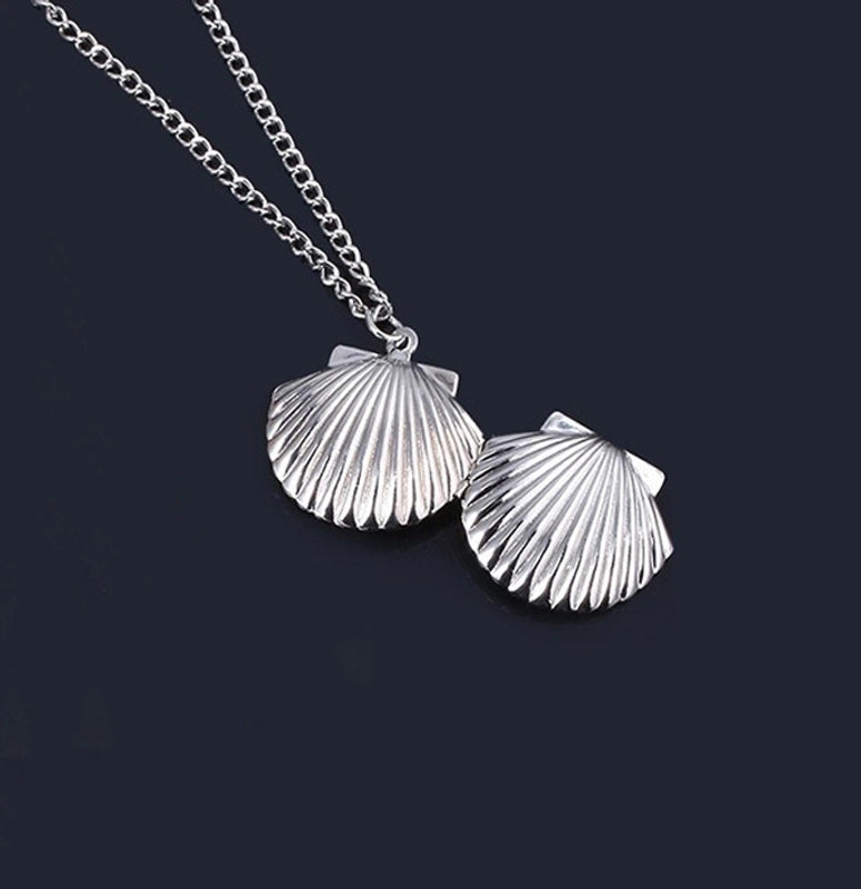 Casual Sweet Shell Titanium Steel Plating Pendant Necklace Locket Necklace