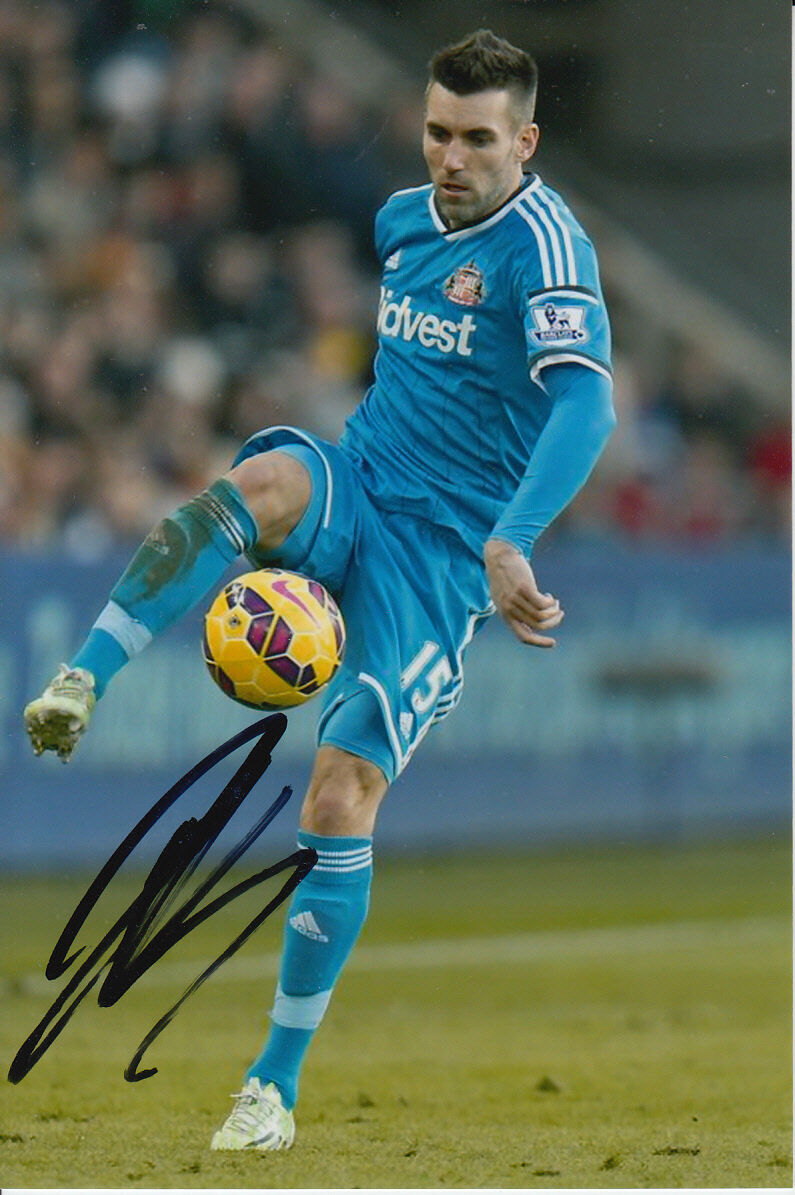 SUNDERLAND HAND SIGNED ANTHONY REVEILLERE 6X4 Photo Poster painting 1.