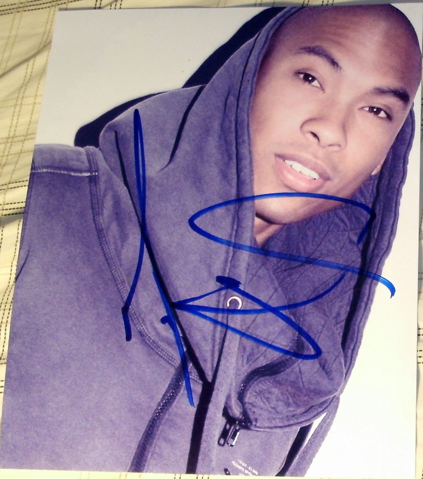 MIGUEL SIGNED AUTOGRAPH SEXY SINGER HOT SMILE CASUAL COOL STUD 8X10 Photo Poster painting COA