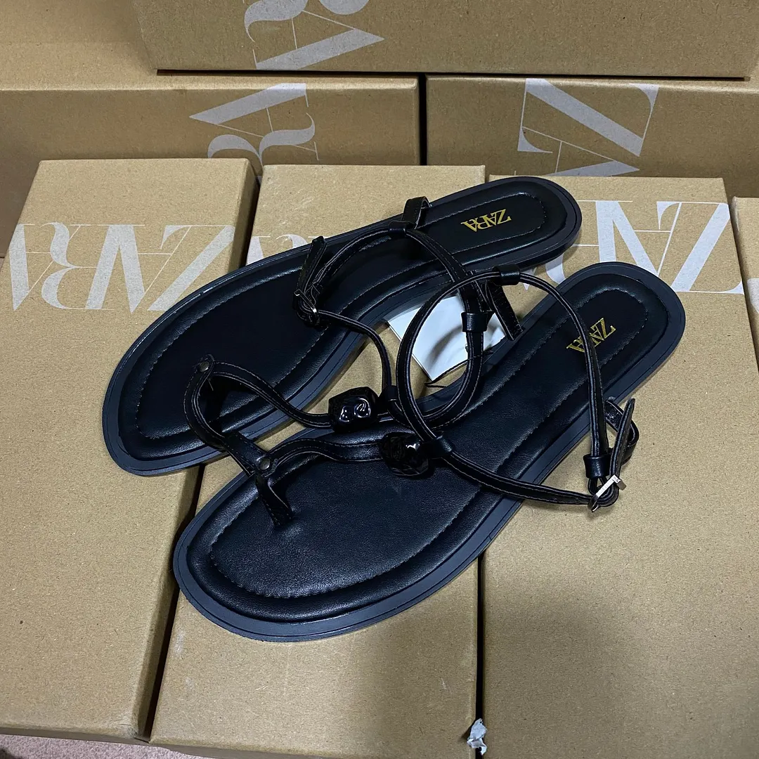 Breakj Breakj Spring New Black And White Round Head Flat Bottom And Fine Heel Head Behind The Word With Women's Shoes