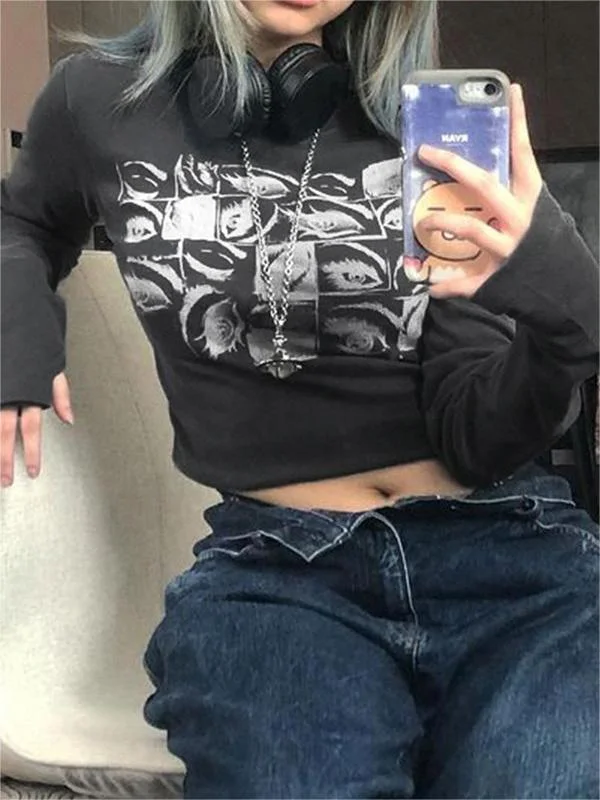 Brownm Eye Graphic Long Sleeve Crop Top
