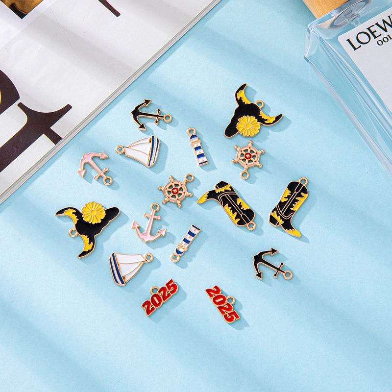 8 Pieces 10 PCS/Package Alloy K Gold Plated Rudder Anchor Pendant Jewelry Accessories