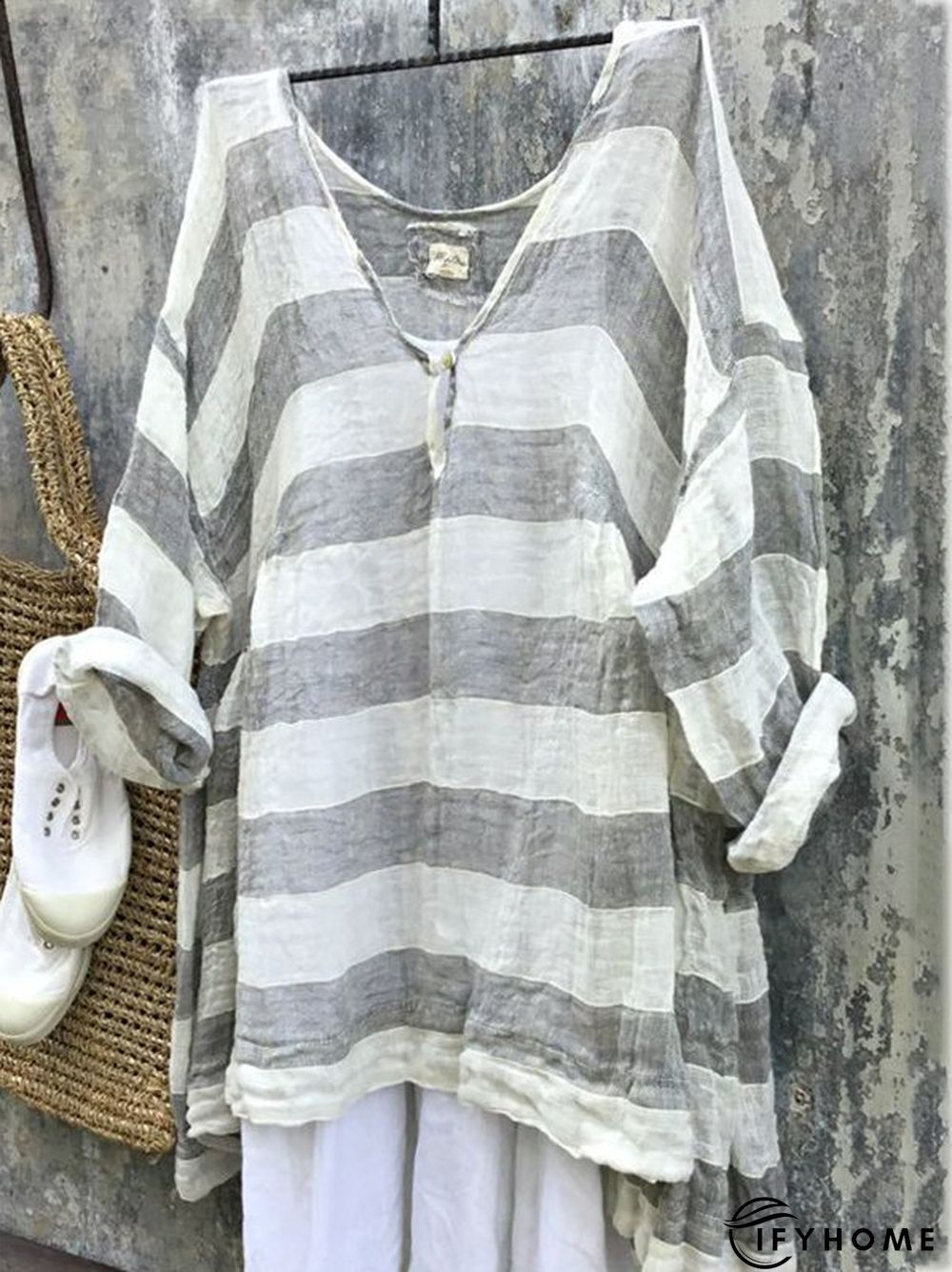 Casual 3/4 Sleeve V Neck Striped Bat Sleeve Top | IFYHOME