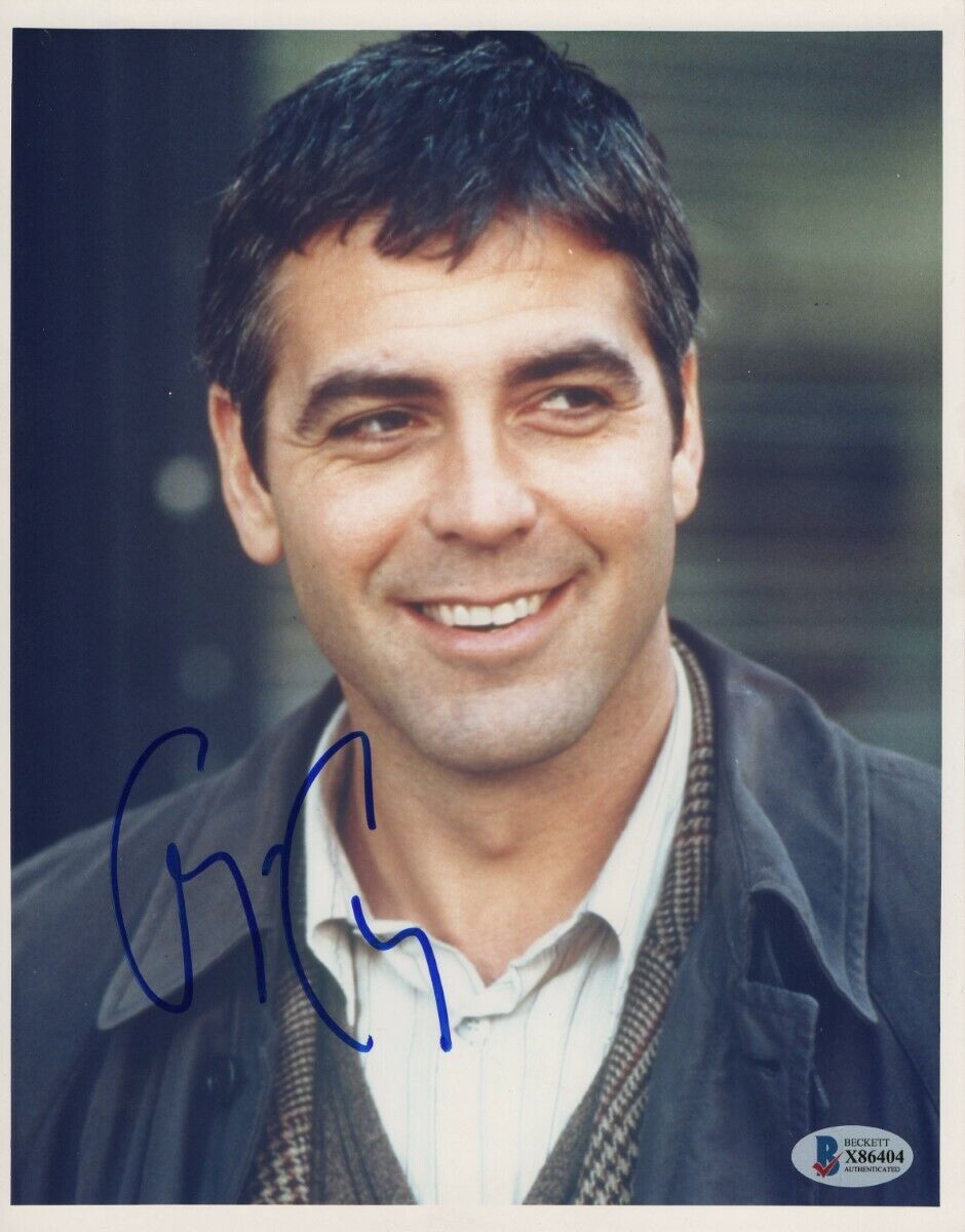 George Clooney Signed Autographed 8X10 Photo Poster painting One Fine Day Close-Up BAS X86404