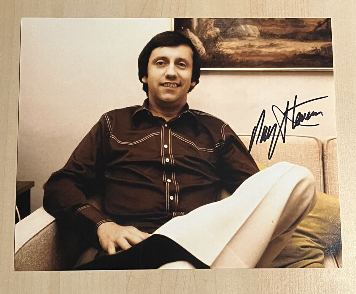 RAY STEVENS HAND SIGNED 8x10 Photo Poster painting COUNTRY MUSIC STAR LEGEND AUTOGRAPHED COA