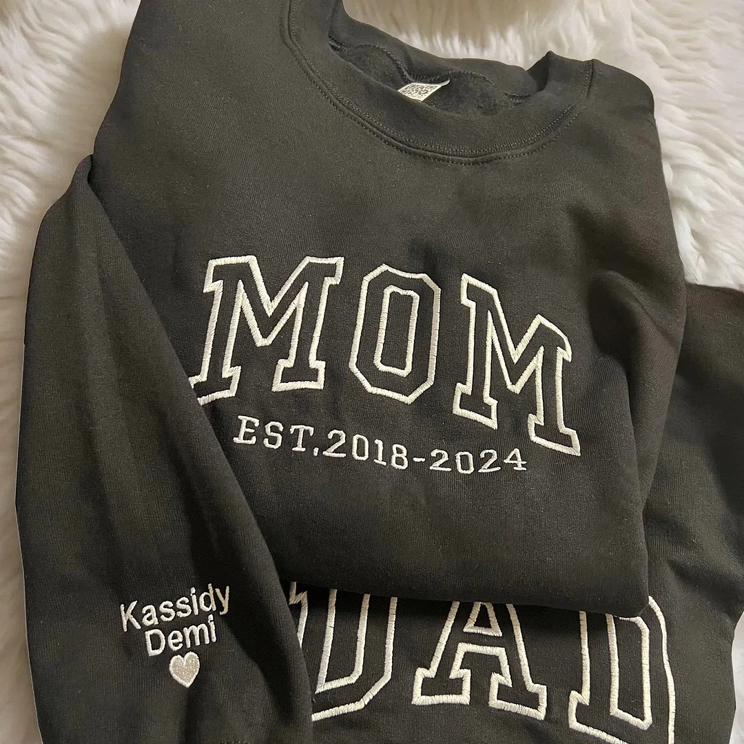 Custom Embroidered Mom Dad Sweatshirt with Kids Name on Sleeve