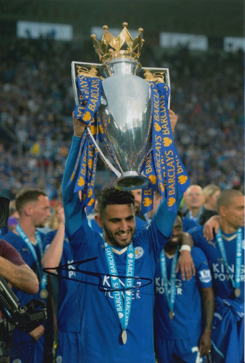 LEICESTER CITY HAND SIGNED RIYAD MAHREZ 6X4 TROPHY Photo Poster painting CHAMPIONS 16 13.