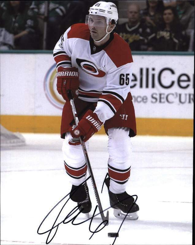 Ron Hainsey signed NHL hockey 8x10 Photo Poster painting W/Cert Autographed A0001