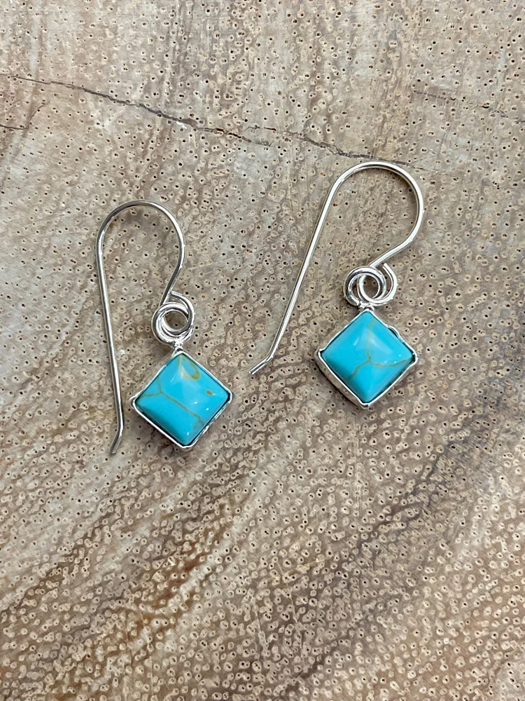 Daisy Petite Square Fish Hook Earrings - Turquoise