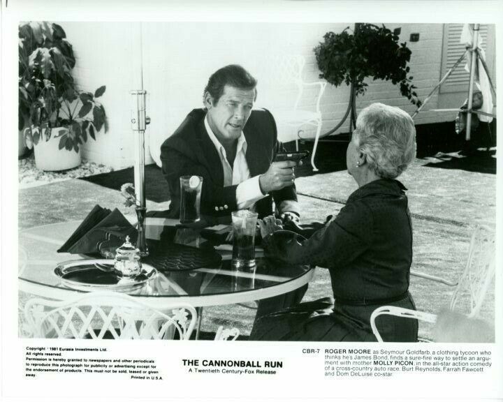 Roger Moore Molly Picon Cannonball Run Original Press 8X10 Photo Poster painting