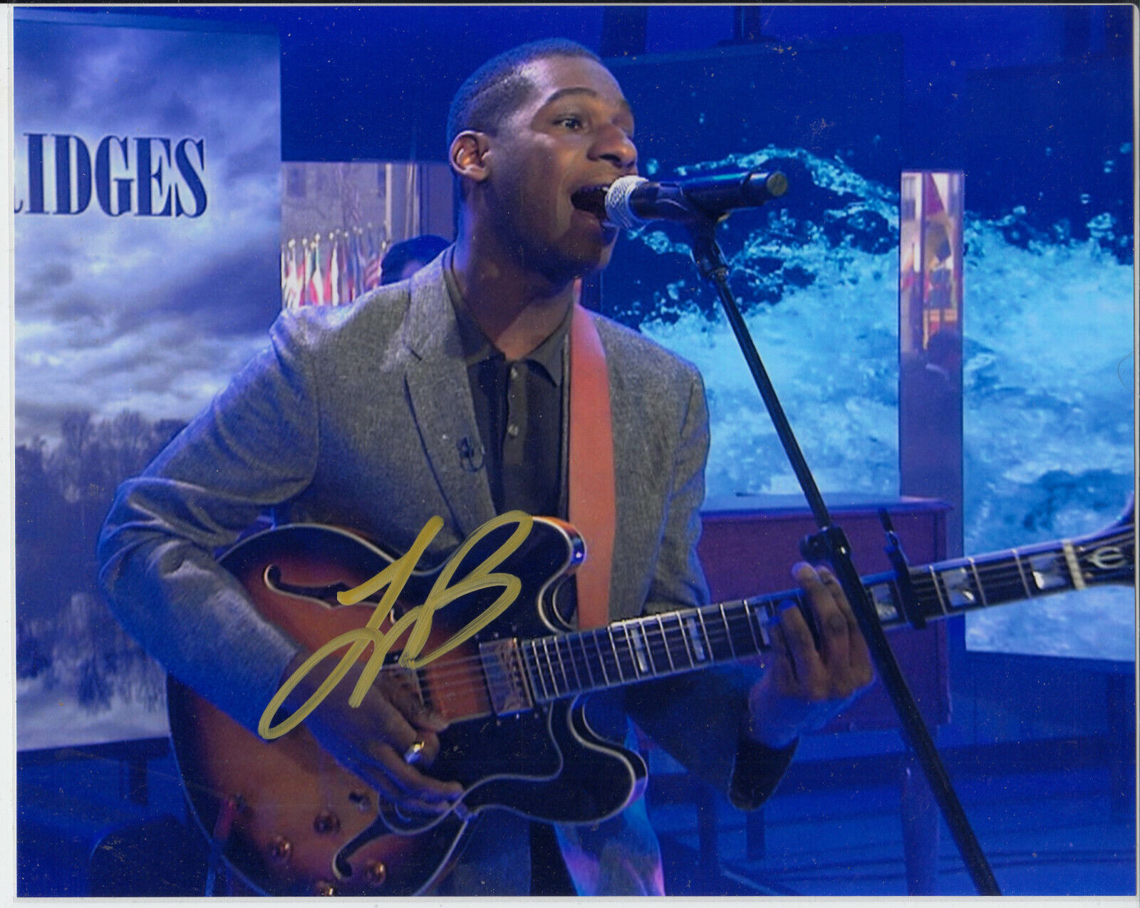 Leon Bridges singer, songwriter & producer Autograph 8x10