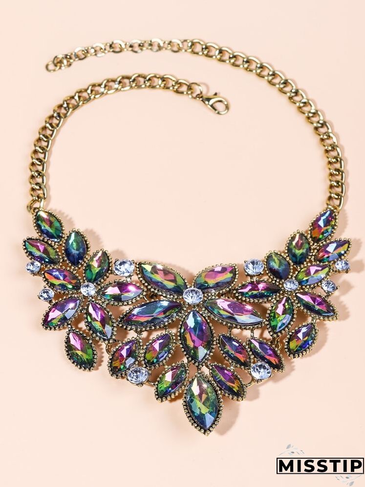 Gemstone Decor Necklace