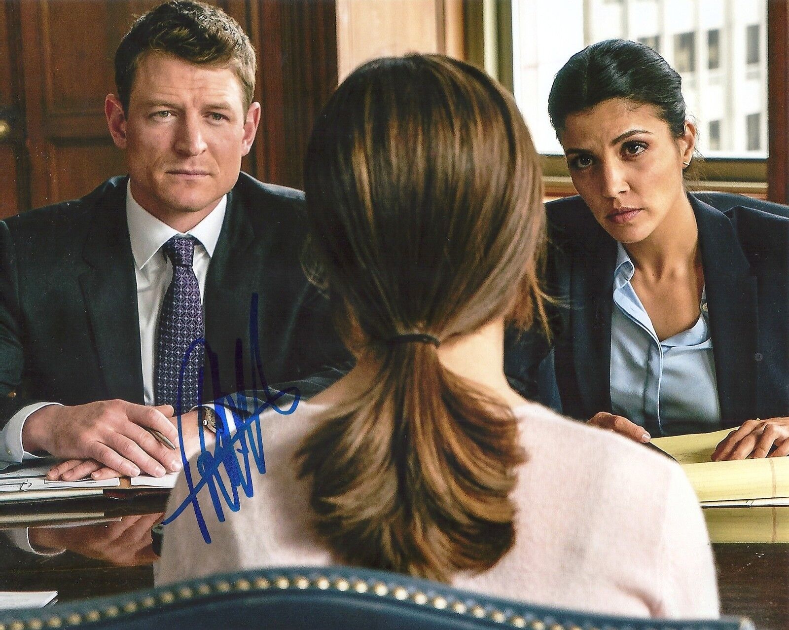 PHILLIP WINCHESTER 'CHICAGO JUSTICE' PETER STONE SIGNED 8X10 PICTURE *COA 3