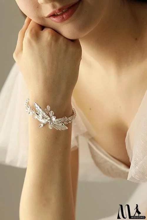 MidiSono - Rhinestone Leaf Bracelet