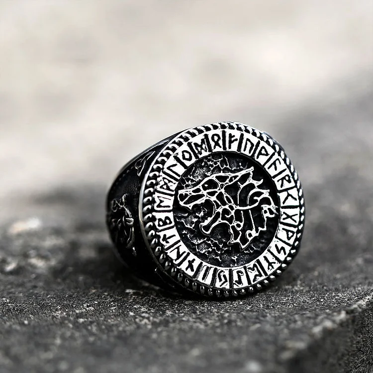 Coutureaura Fenrir Wolf Amulet Signet Viking Ring