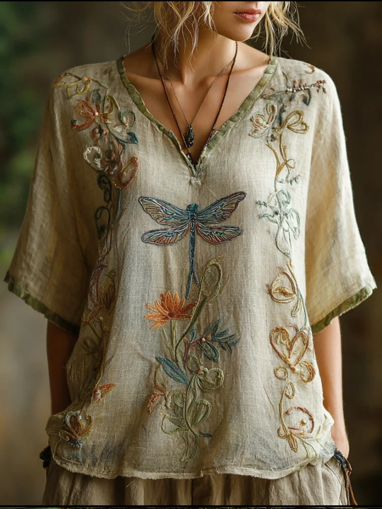 VChics Bohemian Dragonfly Vine Pattern Vintage V-neck Short-sleeved T-shirt