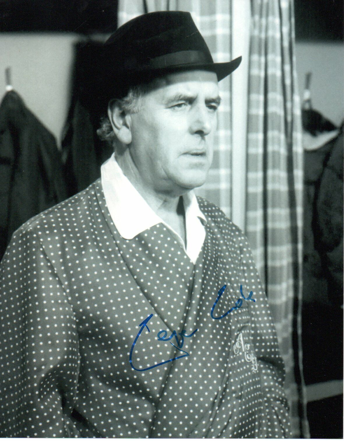 George Cole TV Film  Signed 10 by 8 inches Genuine Signature Photo Poster painting