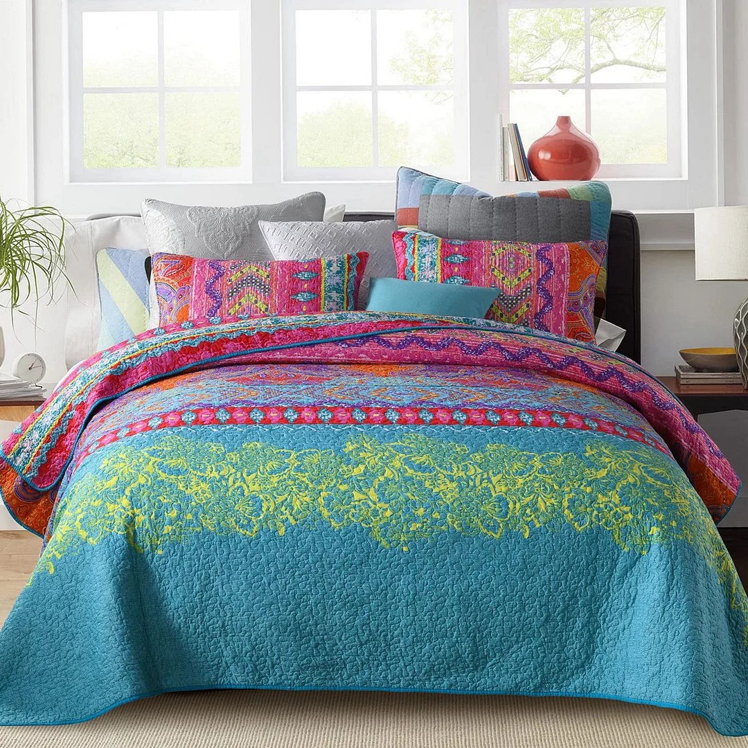 Qucover Bohemian Queen Quilt, 3 Piece Soft Microfiber Ethnic Style Boho Pink and Blue Quilted Blankets, Reversible Multicolored Boho Quilts, 86” x 94”