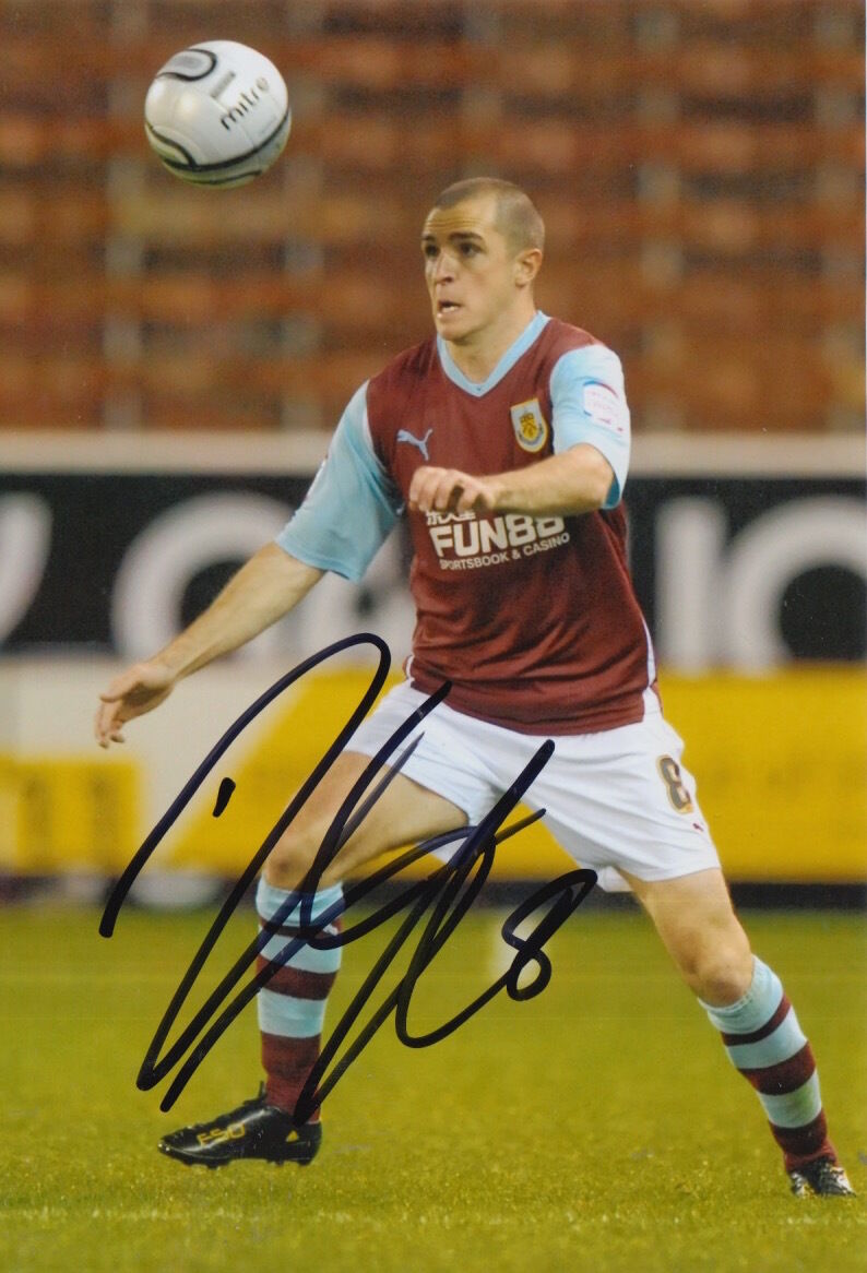 BURNLEY HAND SIGNED DEAN MARNEY 6X4 Photo Poster painting 3.