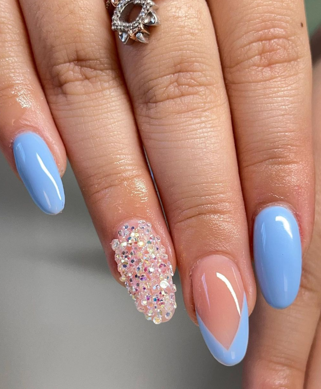 Beautiful Blue Almond Nail Designs to Try in 2023