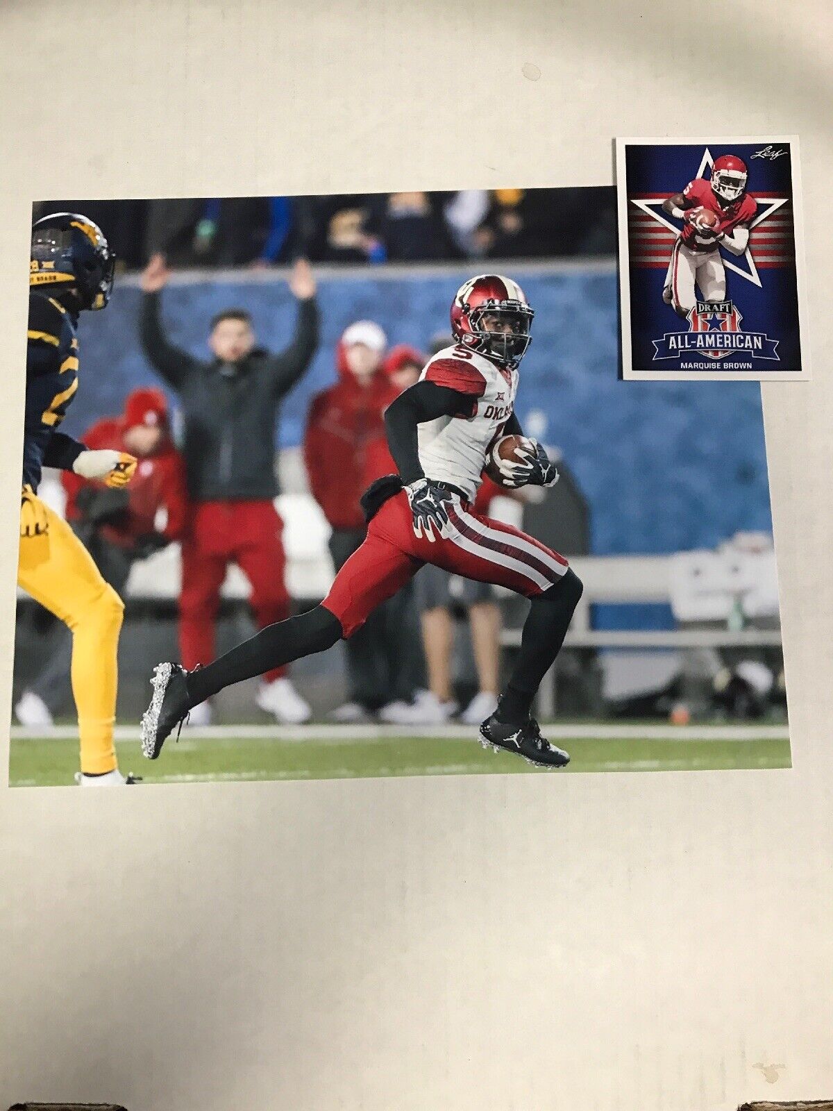 Marquise Brown Oklahoma unsigned 8x10 football Photo Poster painting & rookie card Ravens C