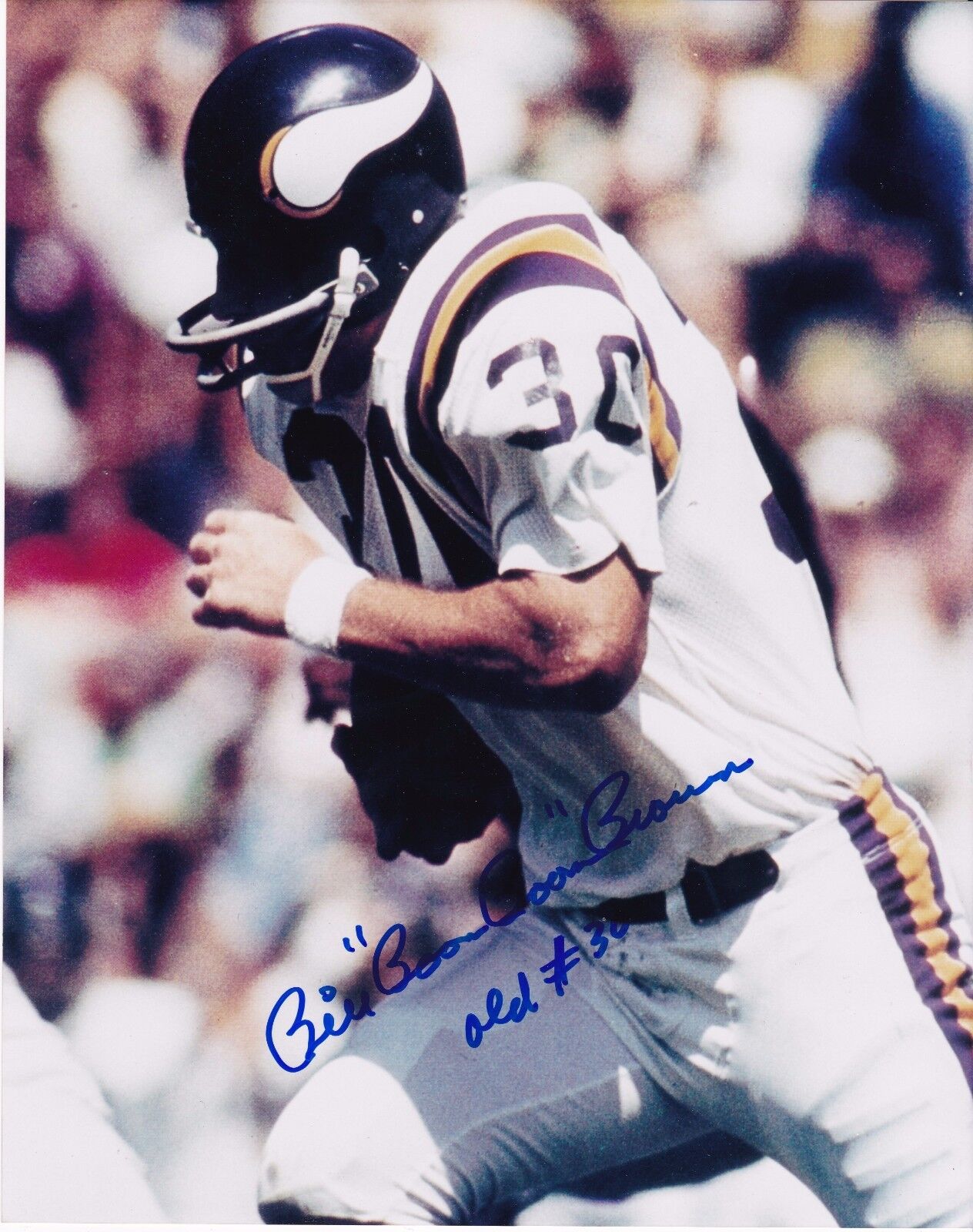 BILL BROWN MINNESOTA VIKINGS ACTION SIGNED 8x10