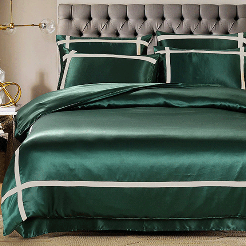 22 Momme Silk Duvet Cover Set with White line| 4pcs Green Color
