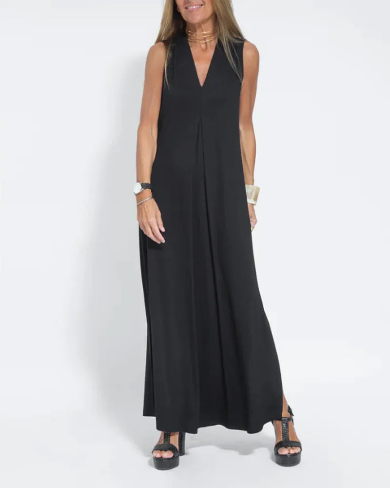 V-neck sleeveless dress in solid color
