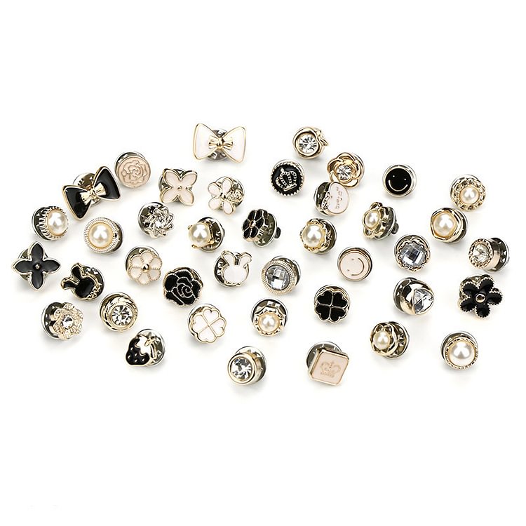 Cute Button Brooches(40 pieces)