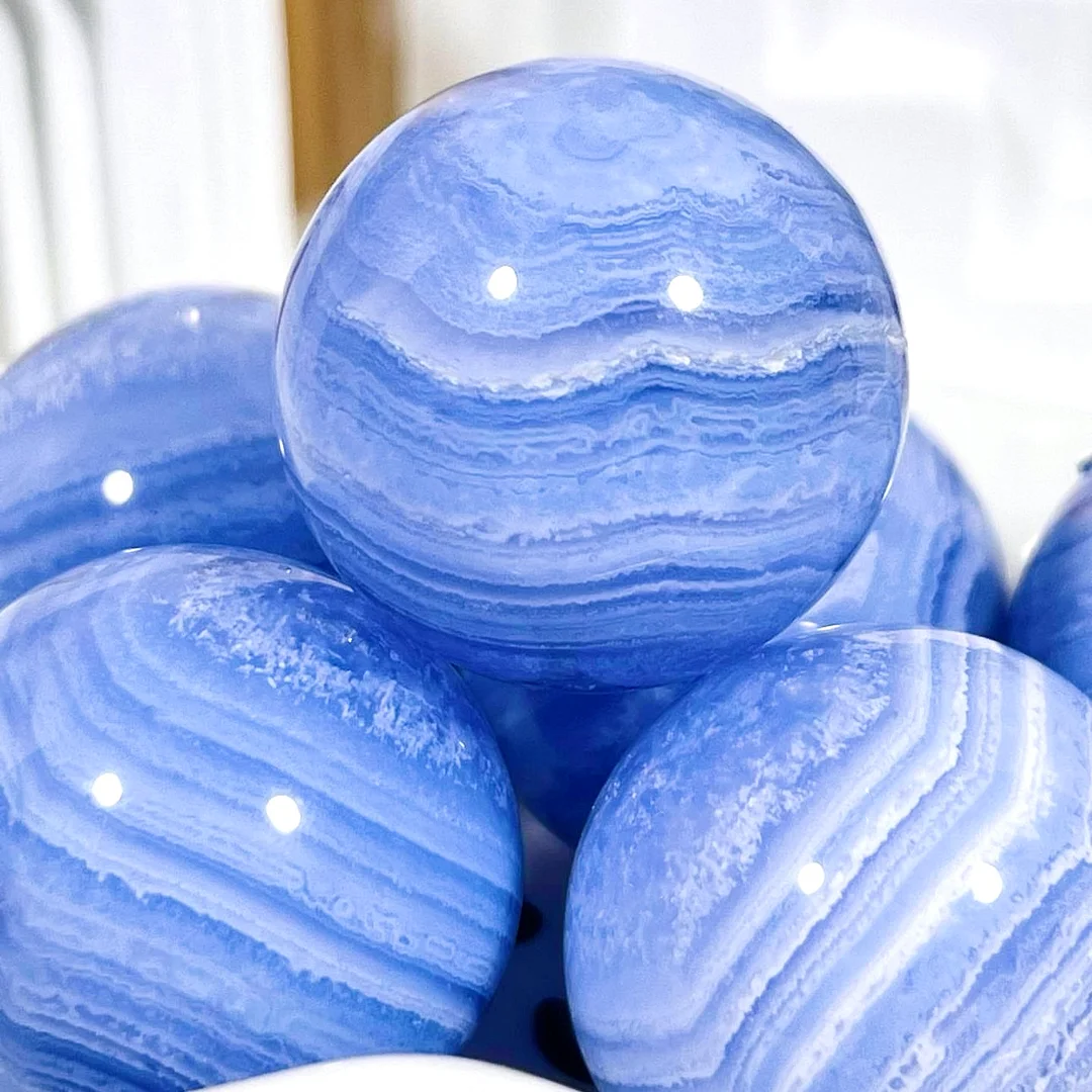 Blue lace agate sphere/1KG