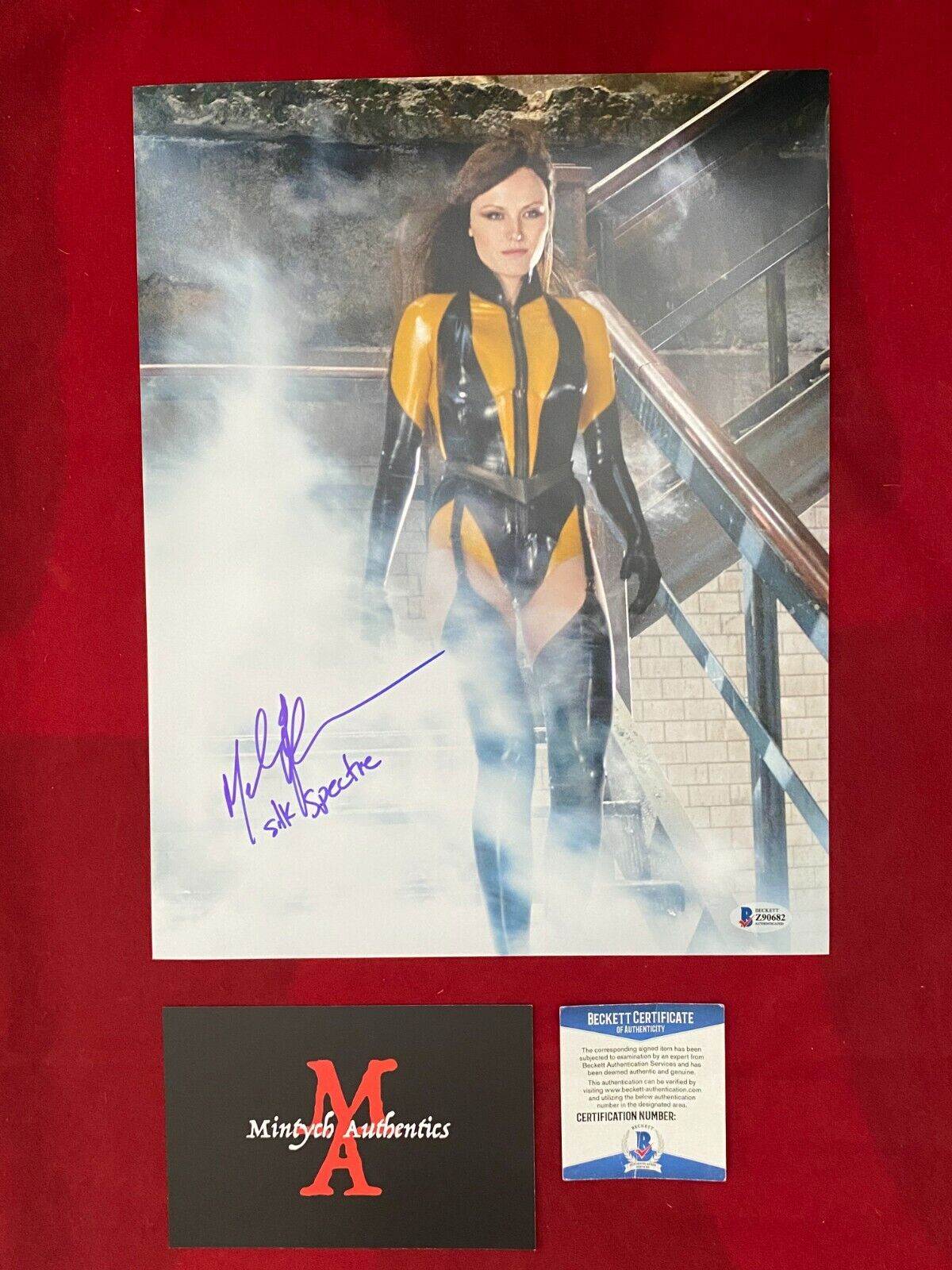 MALIN AKERMAN AUTOGRAPHED SIGNED 11x14 Photo Poster painting! WATCHMEN! BECKETT COA!