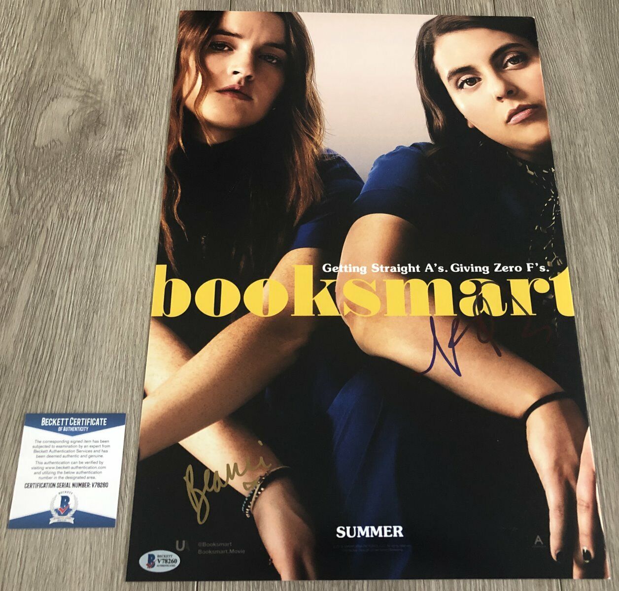 KAITLYN DEVER & BEANIE FELDSTEIN SIGNED BOOKSMART 12x18 Photo Poster painting w/EXACT PROOF BAS