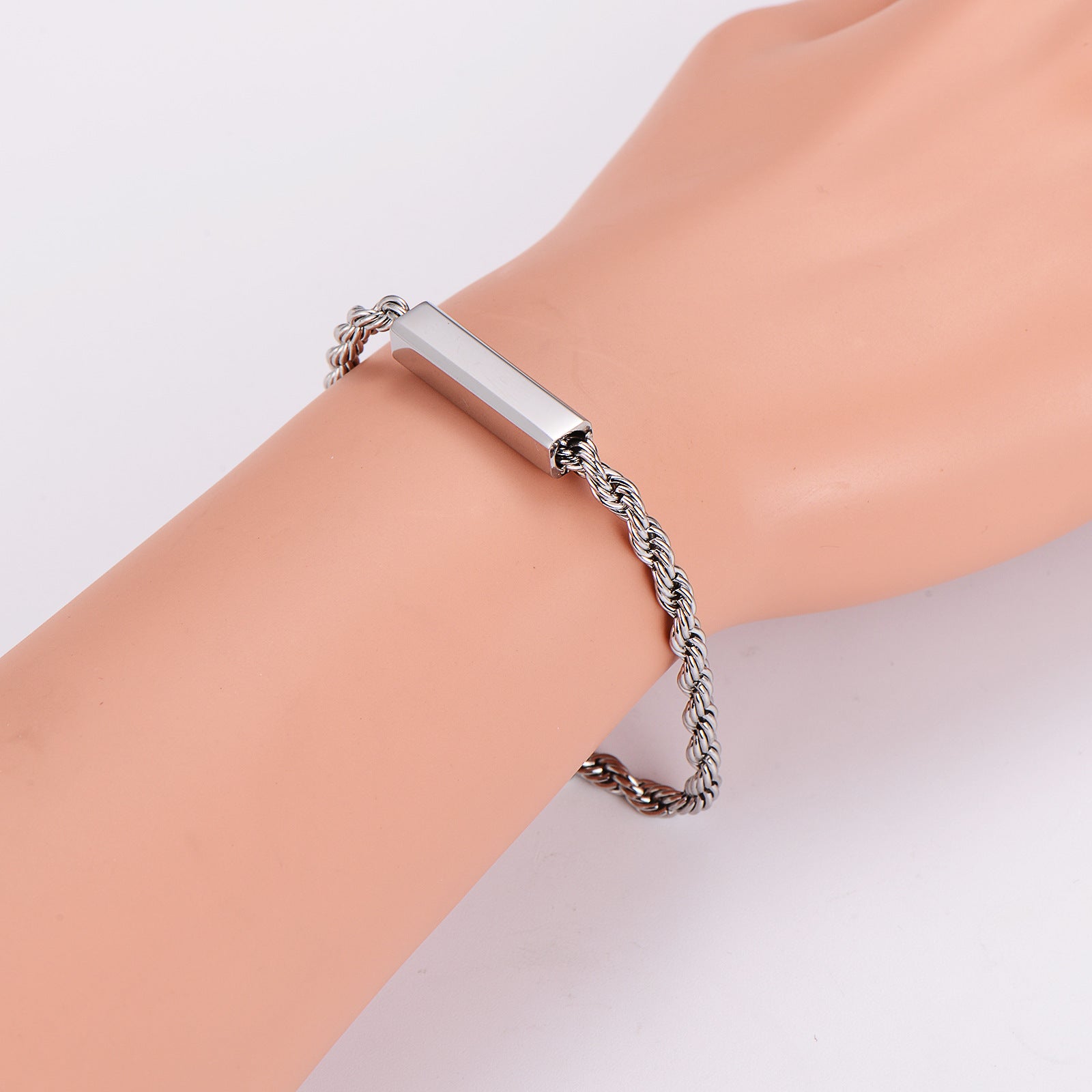 Aml Stainless Steel Square Magnetic Twist Bracelet Ins Trend Hip-Hop Personality Simple 4Mm Twist Chain