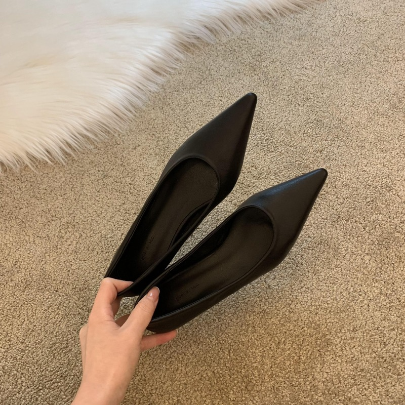 Breakj soft comfortable women shoes 22 new fairy soft leather flat-heeled shoes grandma shoes al-lmatch small leather shoes mujer