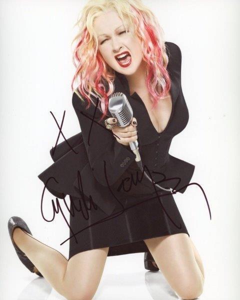 REPRINT - CYNDI LAUPER Girls Just Wanna Have Fun Signed 8 x 10 Glossy Photo Poster painting RP