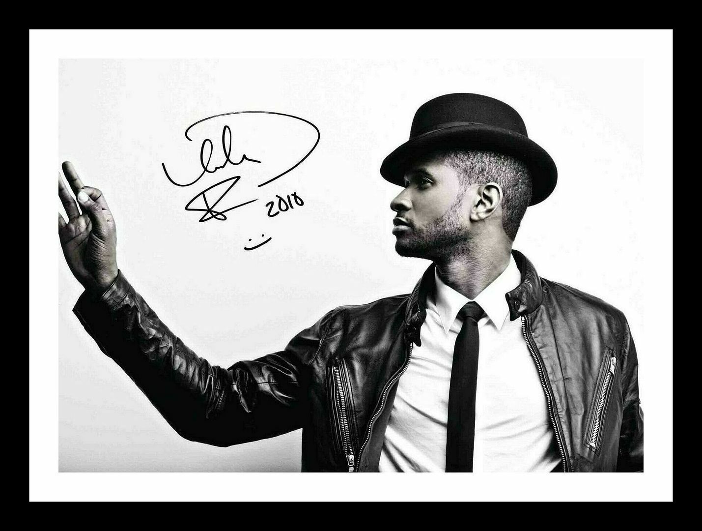 Usher Autograph Signed & Framed Photo Poster painting 3