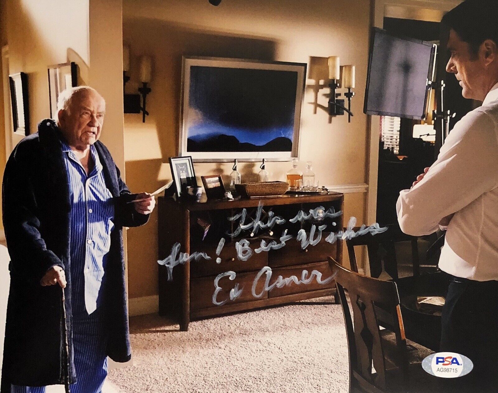 Ed Asner Signed Autographed Santa Claus 8x10 Photo Poster painting Up Psa/Dna