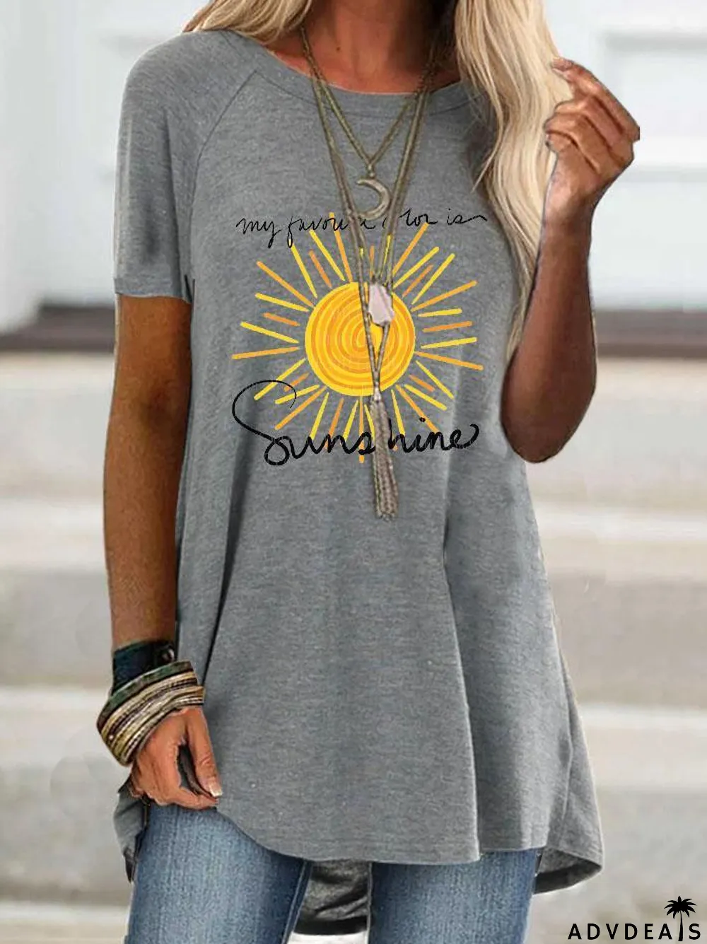 Women's Short Sleeved Floral Print T-shirt