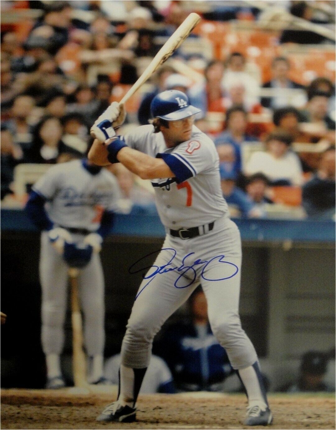 Steve Yeager Hand Signed Autographed 16x20 Photo Poster painting Los Angeles Dodgers Bat In Air